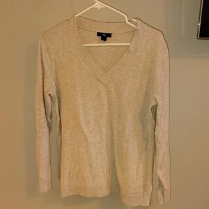 GAP Light Beige V-Neck Sweater